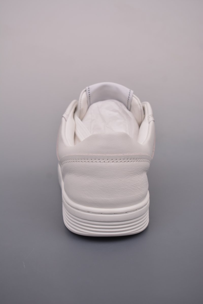 Chanel Banx 'Panda' view