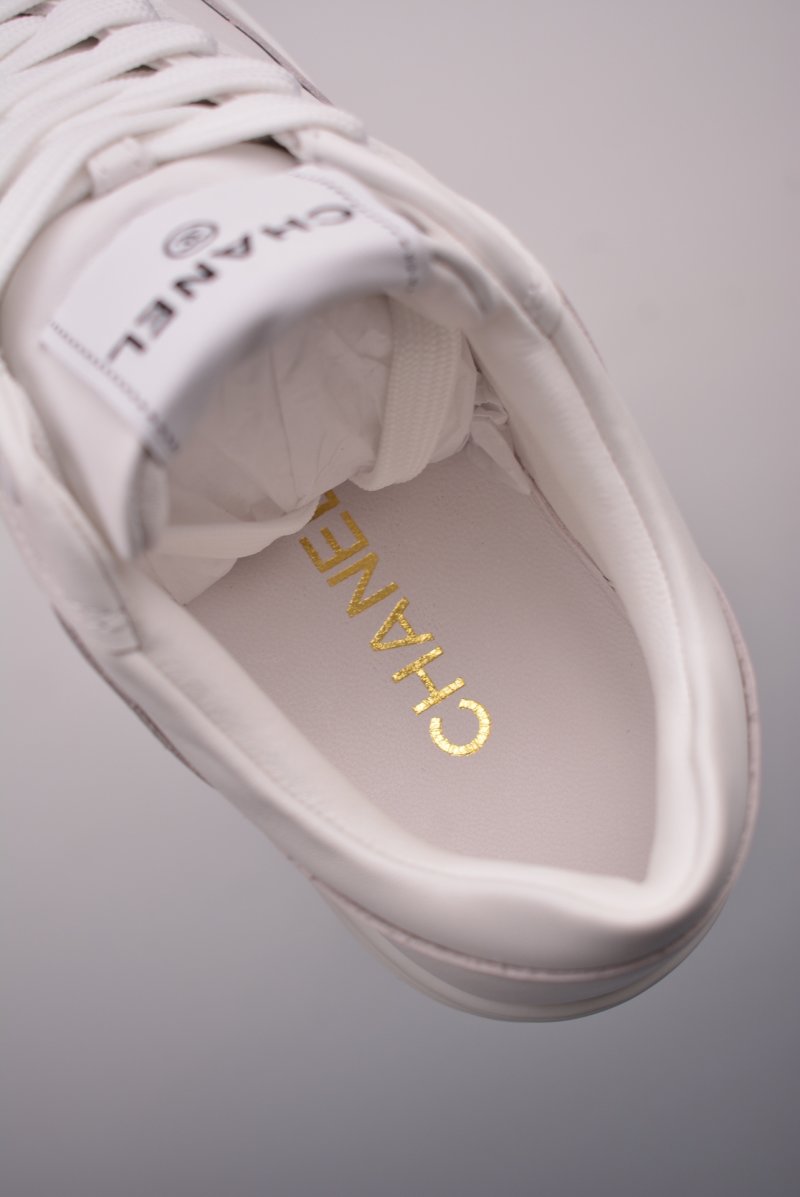 Chanel Banx 'Panda' view