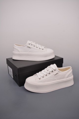 Chanel Canvas Sneaker 'Red' view 5
