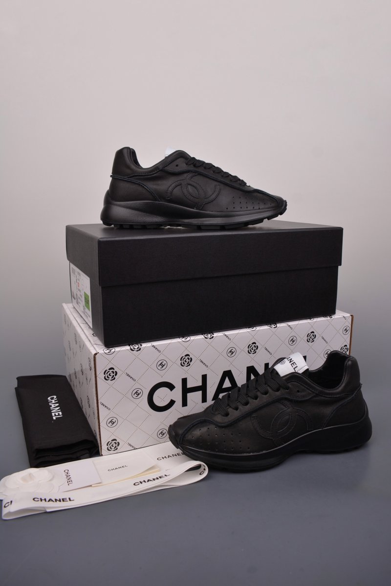 Chanel 2025C Platform Sneaker 'Multicolor' view