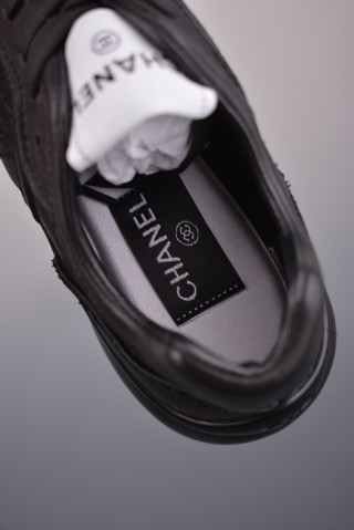 Chanel 2025C Platform Sneaker 'Multicolor' view 9