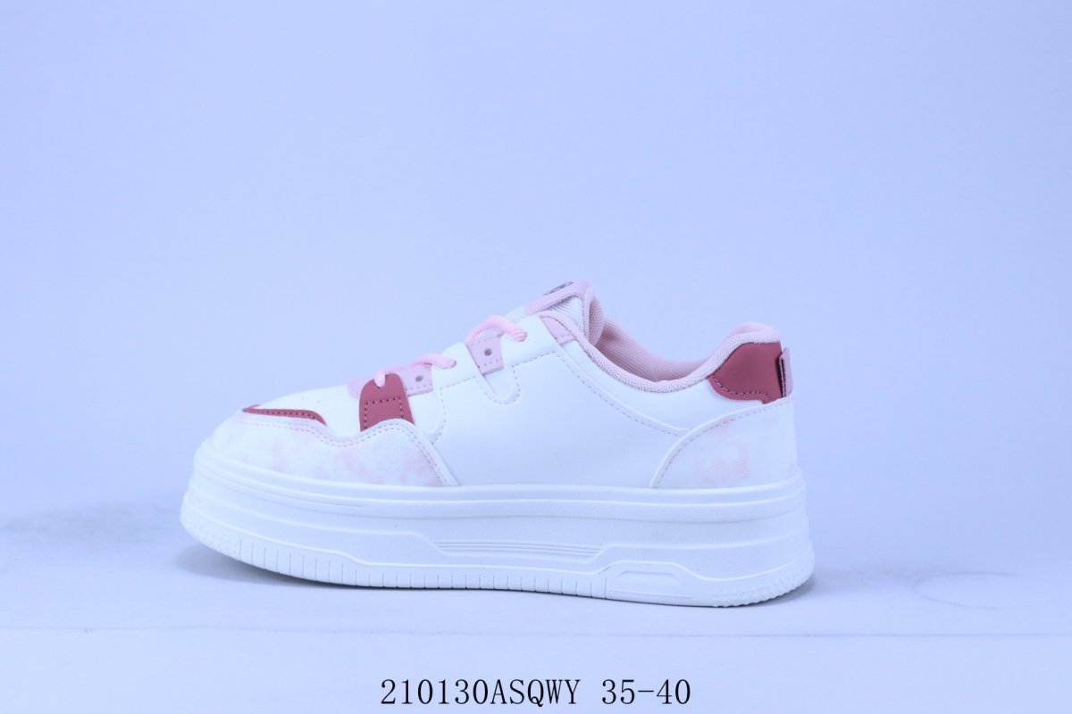Chanel High-Top Platform Shoe 'Red' view