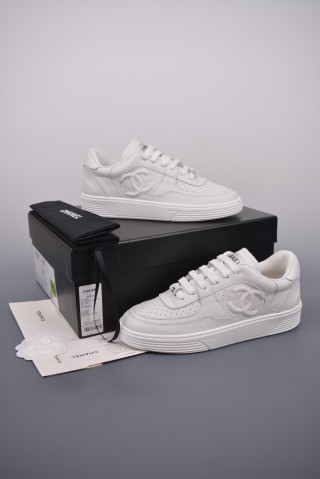 Chanel Low-Top Sneaker 'Black / White / Red' view 5