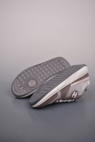 Chanel 24H 3D Platform Sneaker 'Gold / Silver' view 3