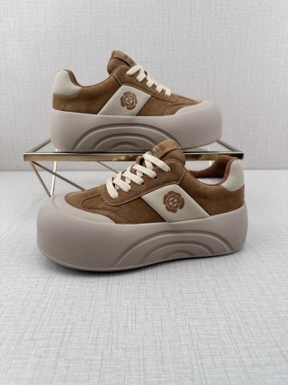 Chanel Q11 Platform Sneaker 'Black / White' view 4