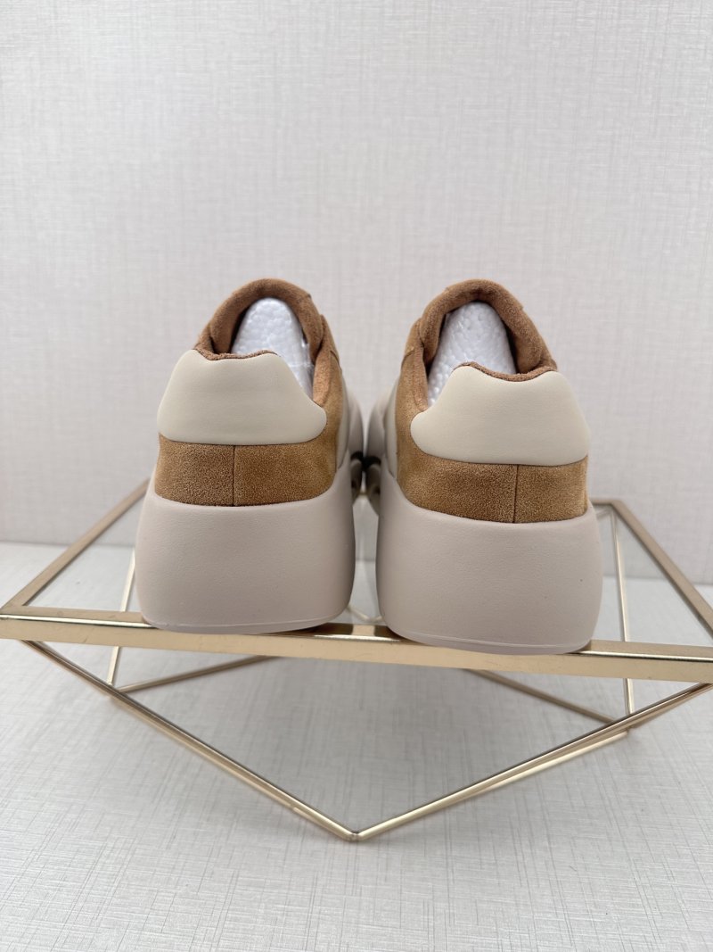 Chanel Q11 Platform Sneaker 'Black / White' view