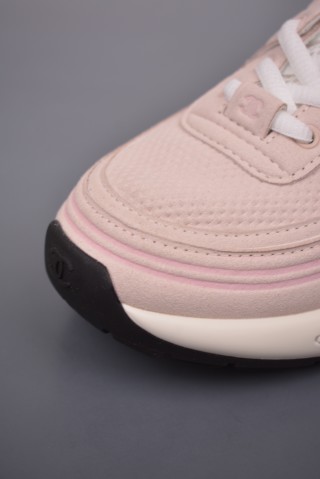 Chanel Wool Skateboard Shoe 'Gold' view 6