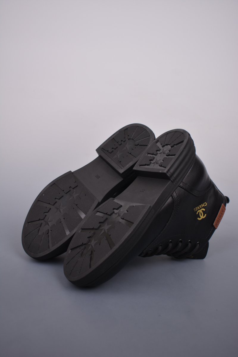 Chanel Running Shoe 'Red' view
