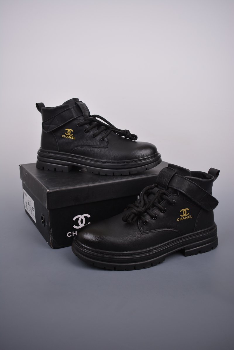 Chanel Running Shoe 'Red' view