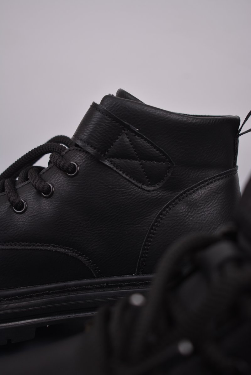 Chanel Running Shoe 'Red' view