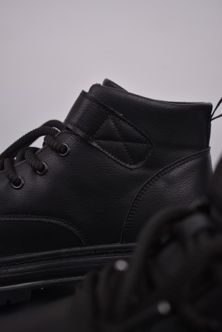 Chanel Running Shoe 'Red' view 8