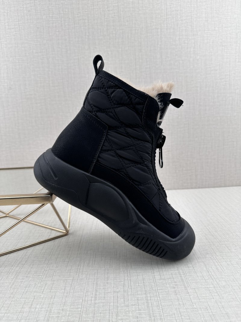 Chanel Q11 High-Top Platform Sneaker 'White' view