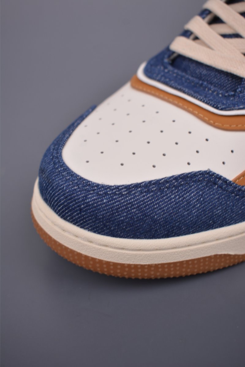 Dior B27 Low-Top Sneaker view