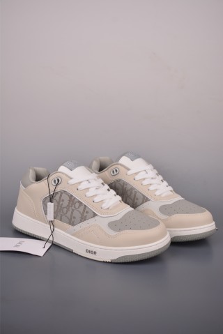 Dior B27 'CD Icon' view 1