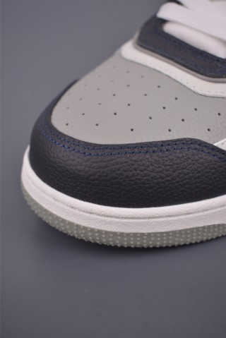 Dior B27 'CD Icon' view 6