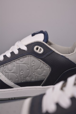Dior B27 'CD Icon' view 8
