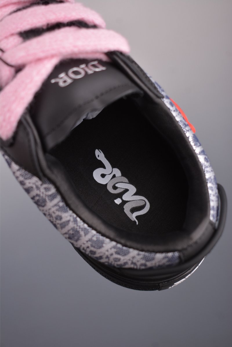 Dior B33 'Oblique' '30 Avenue Montaigne' 'Black / Pink / Yellow' view