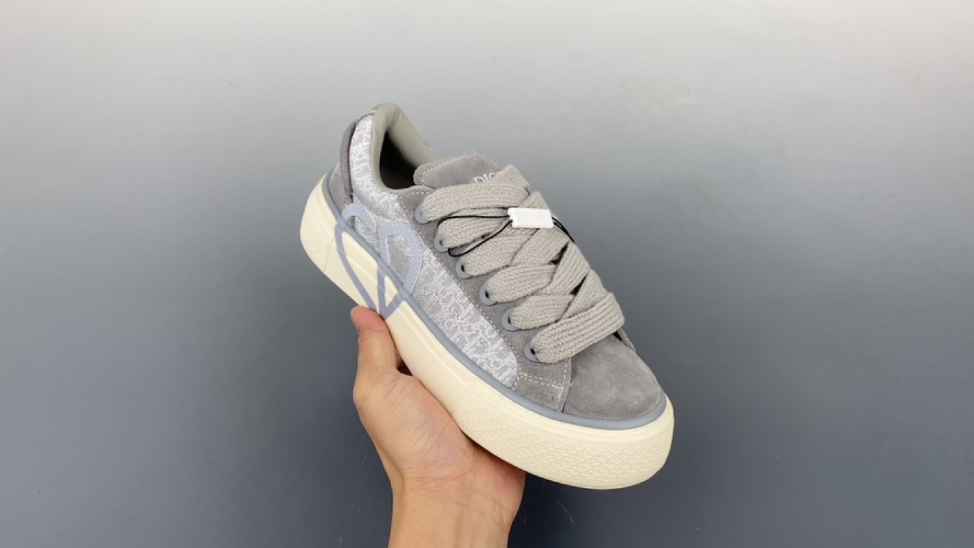 Dior B33