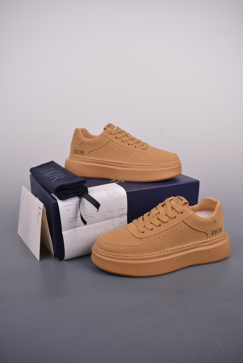 Dior B22 SS view