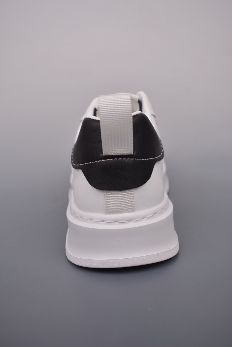 Dior B22 SS view