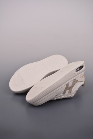 Dior B22 SS view 3