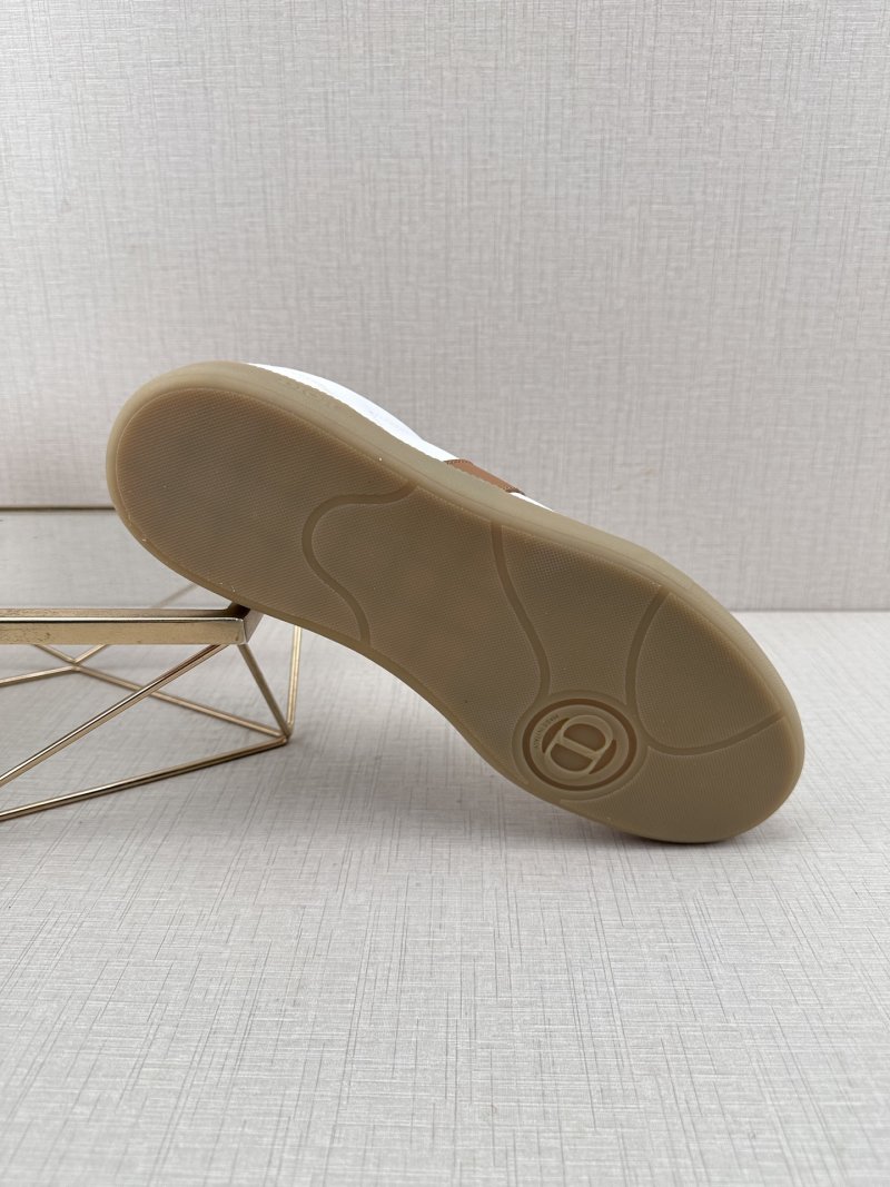 Dior B01 Matchpoint view