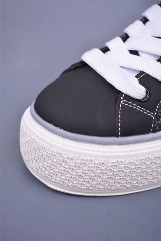 Dior B23 view 6