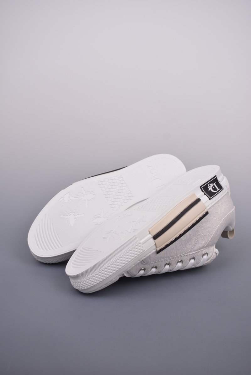 Dior B23 'Oblique' 'White' view