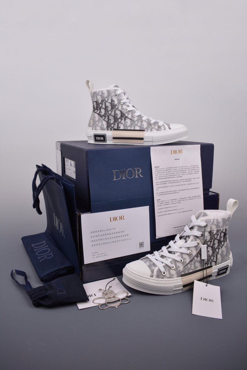 Dior B23 'Oblique' High Top view