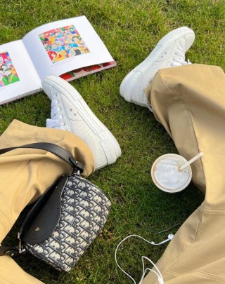 Dior B23 Oblique view 2