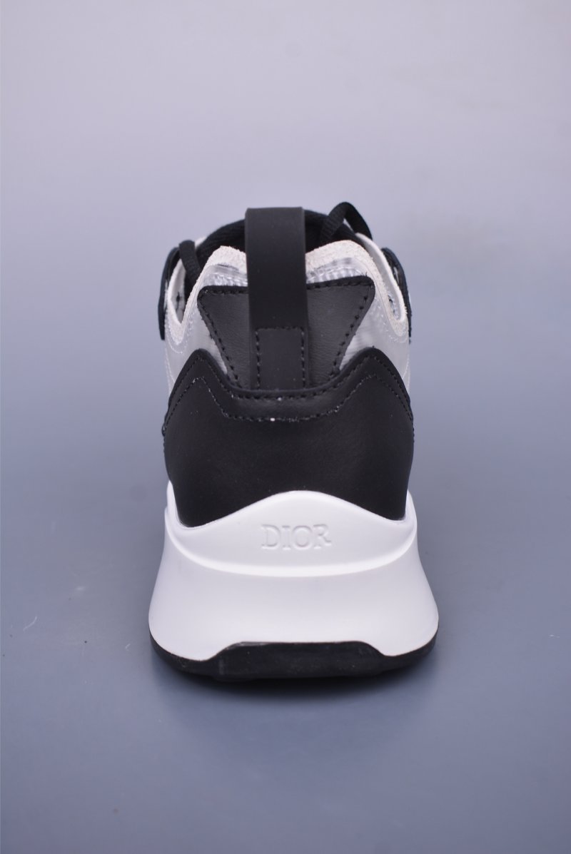 Dior B25 Runner 'Black / White' view