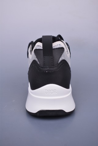 Dior B25 Runner 'Black / White' view 4