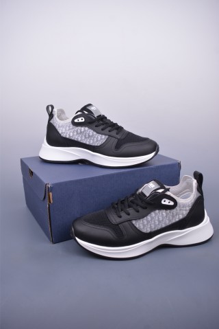 Dior B25 Runner 'Black / White' view 5