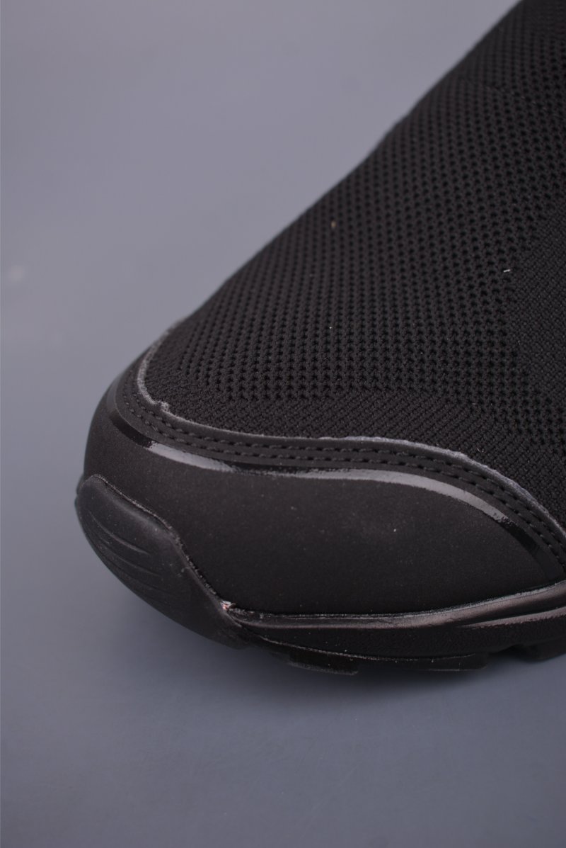 Dior B30 view