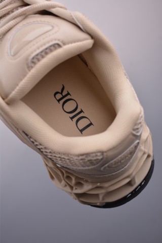 Dior B35 Cosmo view 9