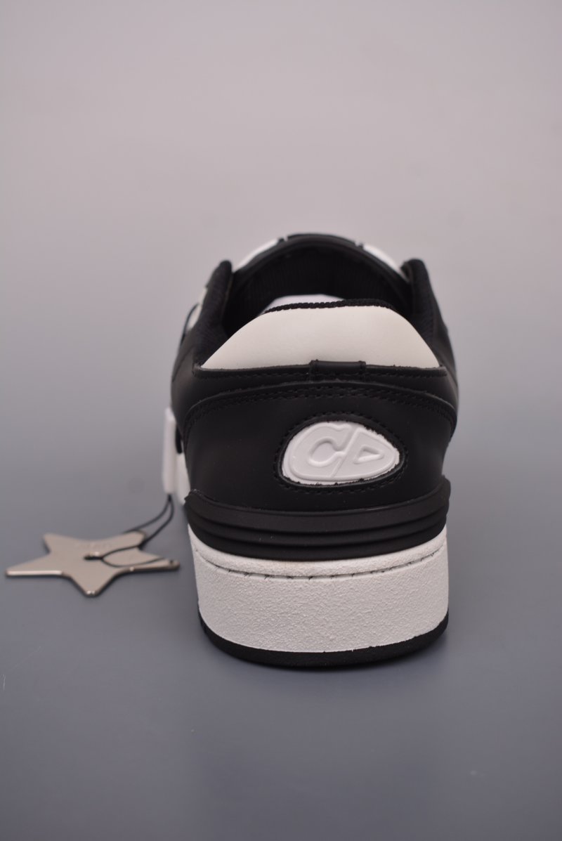 Dior B57 Oblique 'Cream / Black / Grey' view