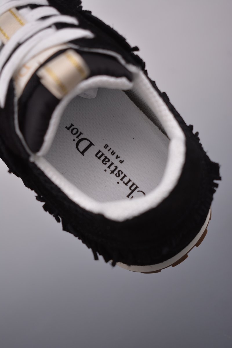 Dior CD view
