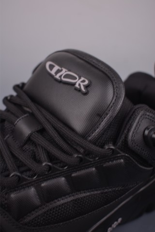 Dior CD1 view 7