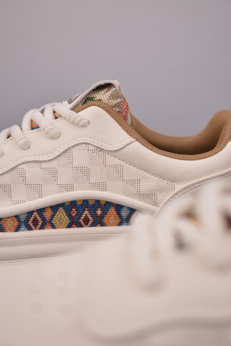 Dior CD1 view