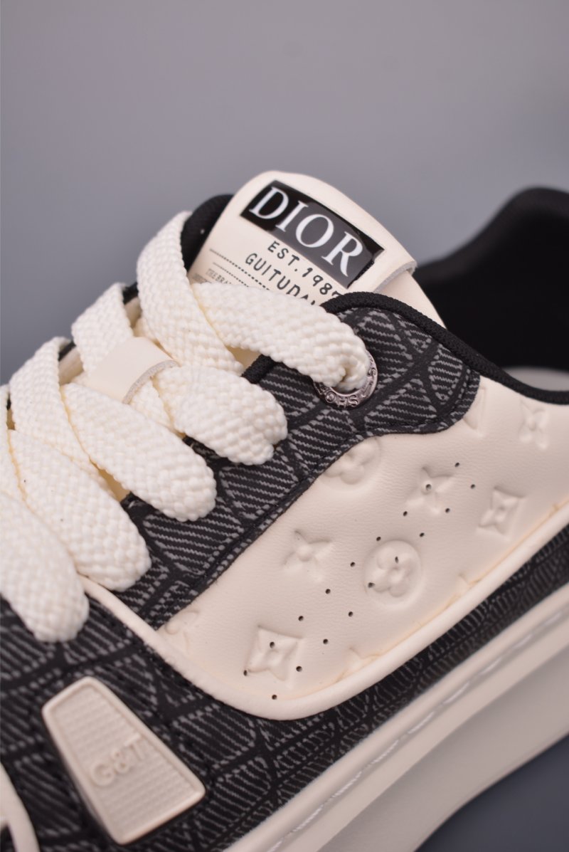 Dior CD1 view