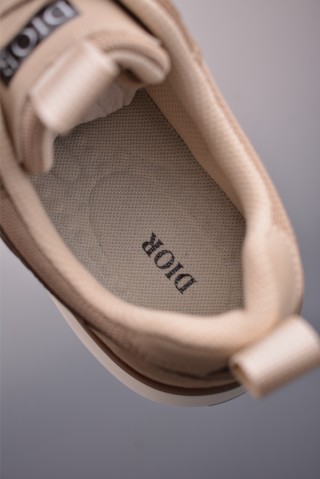 Dior CD1 view 9