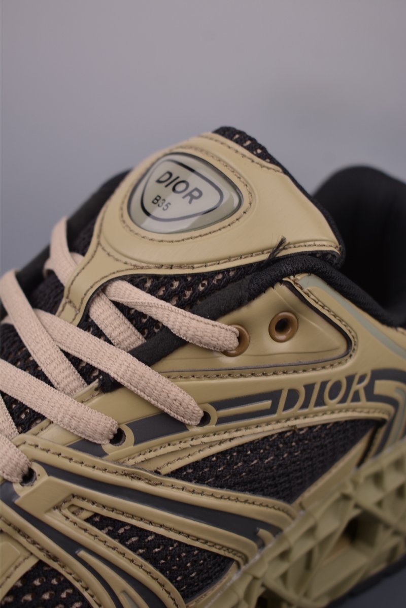 Dior x Kaws B35 NXT view