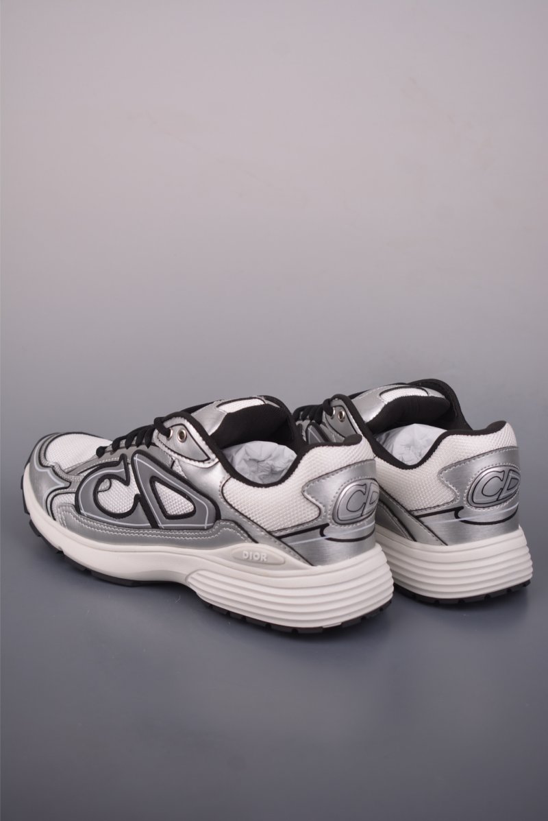 Dior B30 'Black / White' view