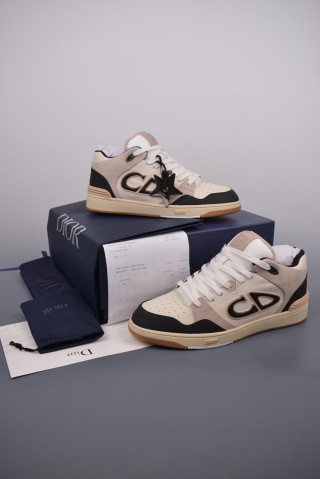 Dior B57 view 5