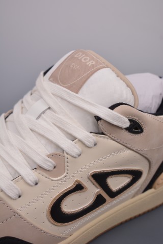 Dior B57 view 7