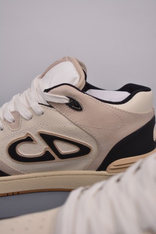 Dior B57 view 8
