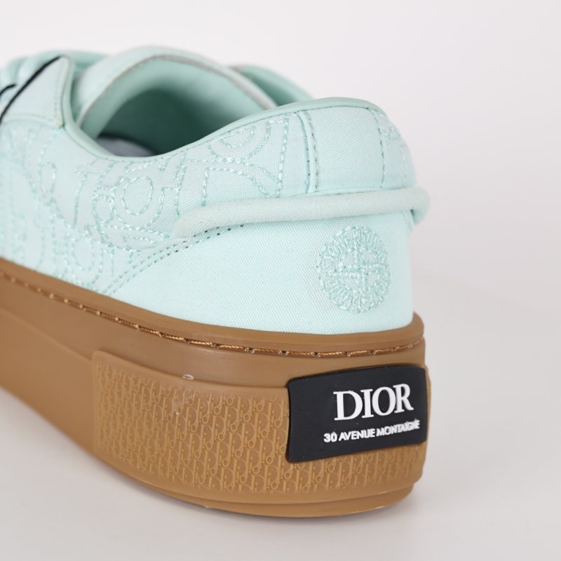 Dior B30 'Black / White' view