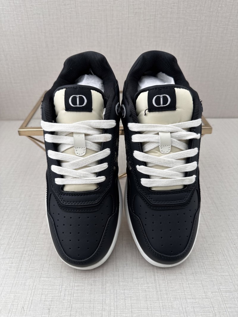 Dior B27 Low 'Dior Oblique' view