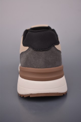 Fendi Casual Sneaker view 4