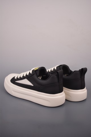 Fendi Casual Sneaker view 2